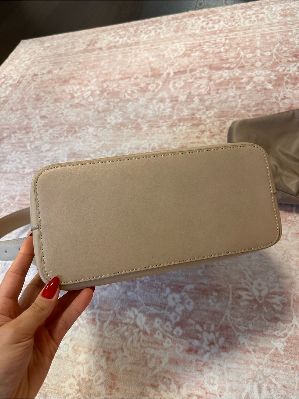 Like New 🤎 Vegan Leather Bostanten Bucket Bag - Picture 16 of 16